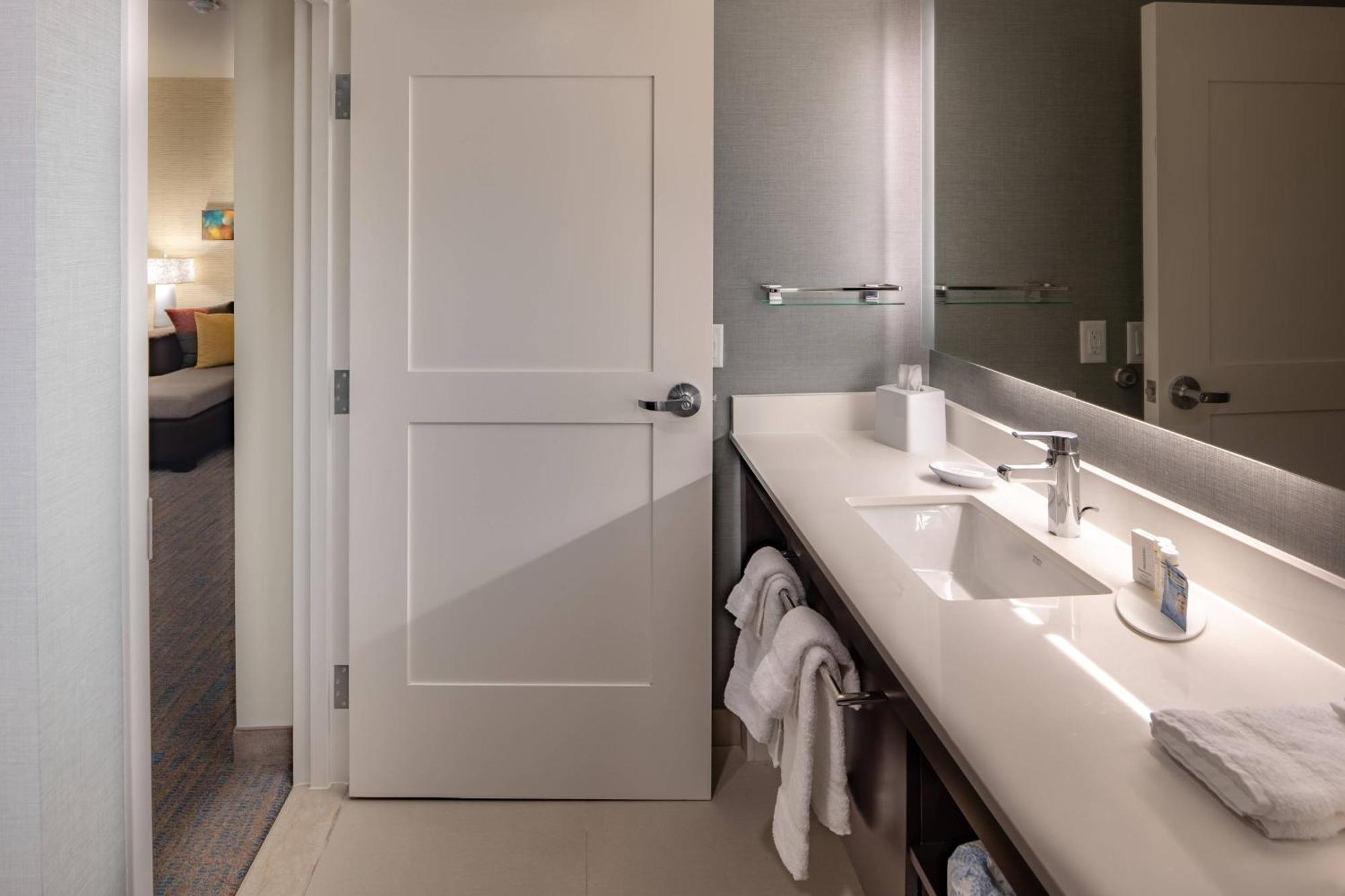 Residence Inn By Marriott Dallas At The Canyon Esterno foto